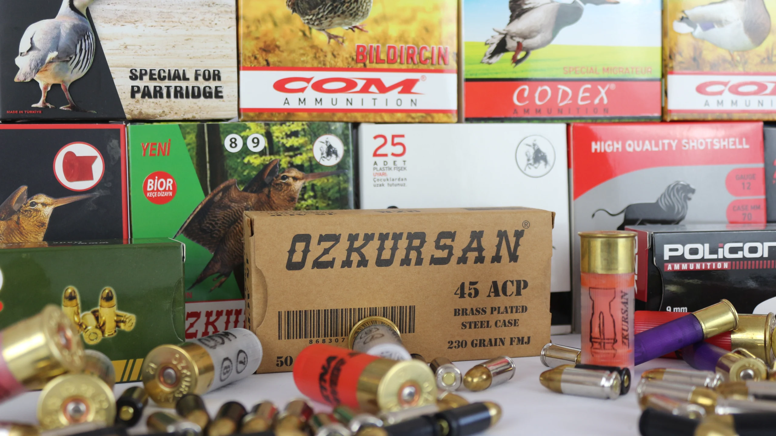 Özkursan hafif silah mühimmatı ürün kutuları